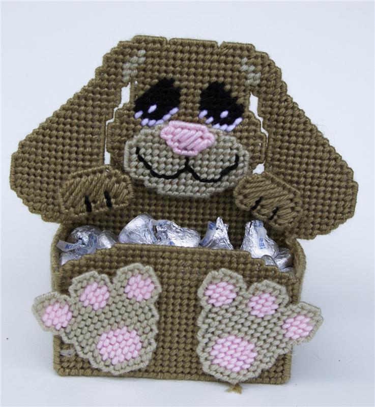 "Bunny Treat Holder" Plastic Canvas Pattern