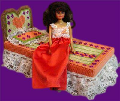 Plastic Canvas Barbie Fashion Doll Pattern ROSE TAPESTRY LUGGAGE, 3 Sizes 